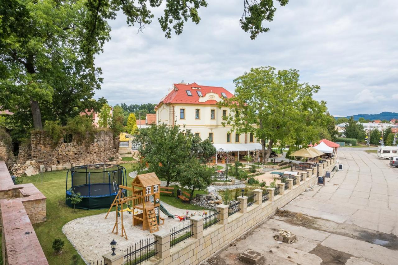 Villa Libosad Jicin Ngoại thất bức ảnh