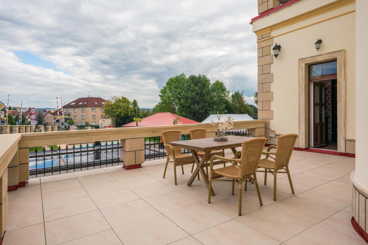 Villa Libosad Jicin Ngoại thất bức ảnh