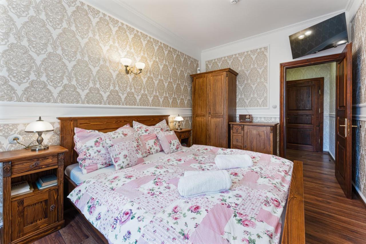 Villa Libosad Jicin Ngoại thất bức ảnh